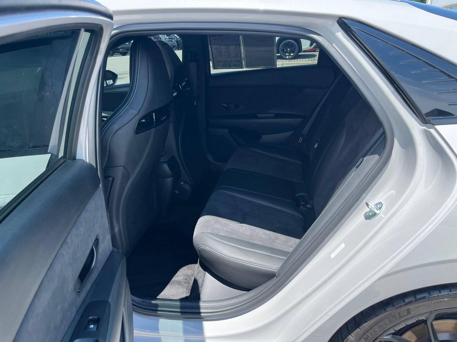 Used 2025 Hyundai Elantra N FWD image 29