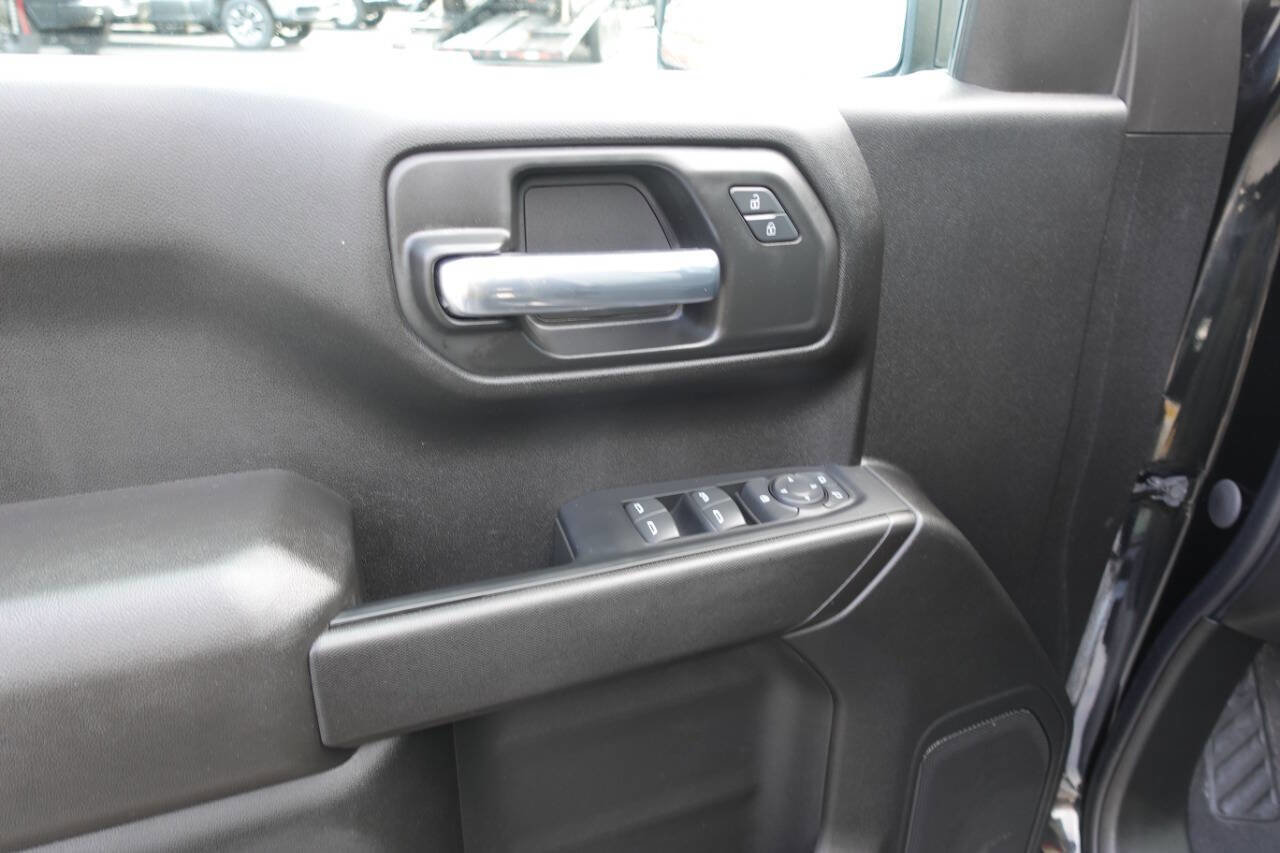 Used 2023 GMC Sierra 1500 Pro w/ Graphite Edition image 14