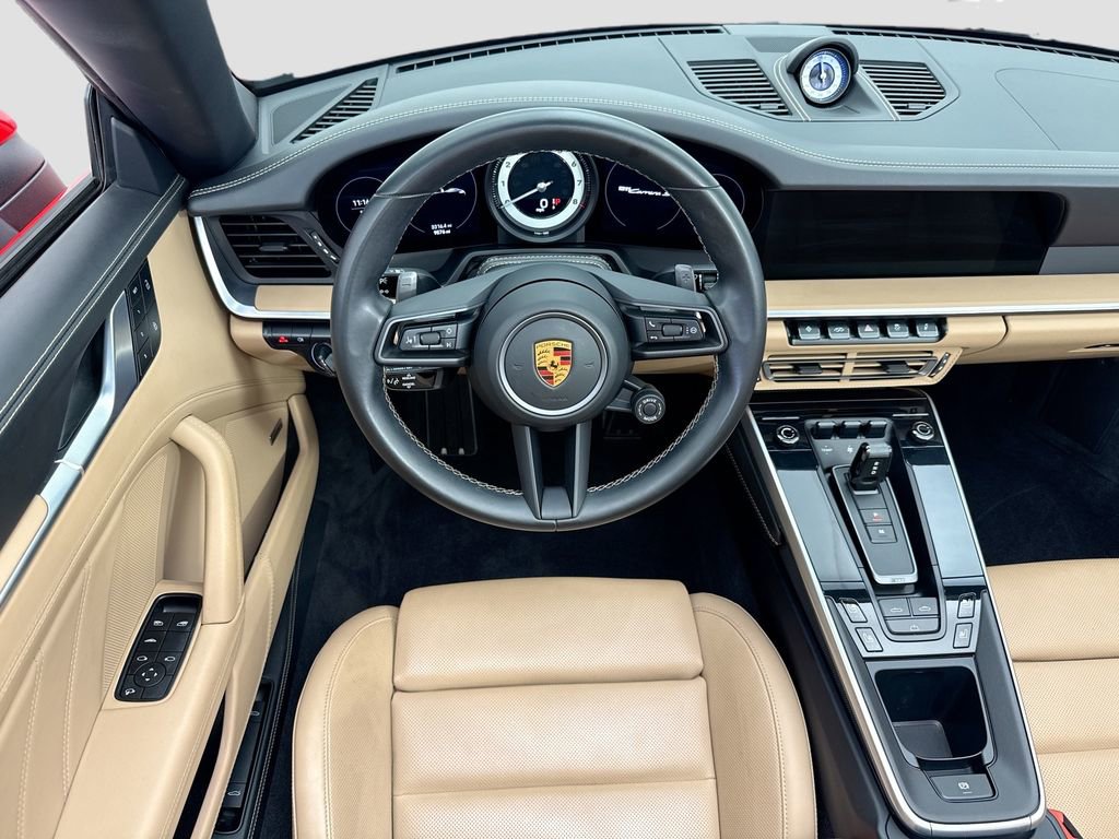 Used 2022 Porsche 911 Carrera S RWD image 18