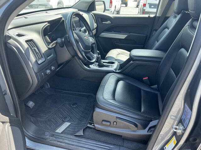 Used 2022 Chevrolet Colorado LT w/ Luxury Package image 10