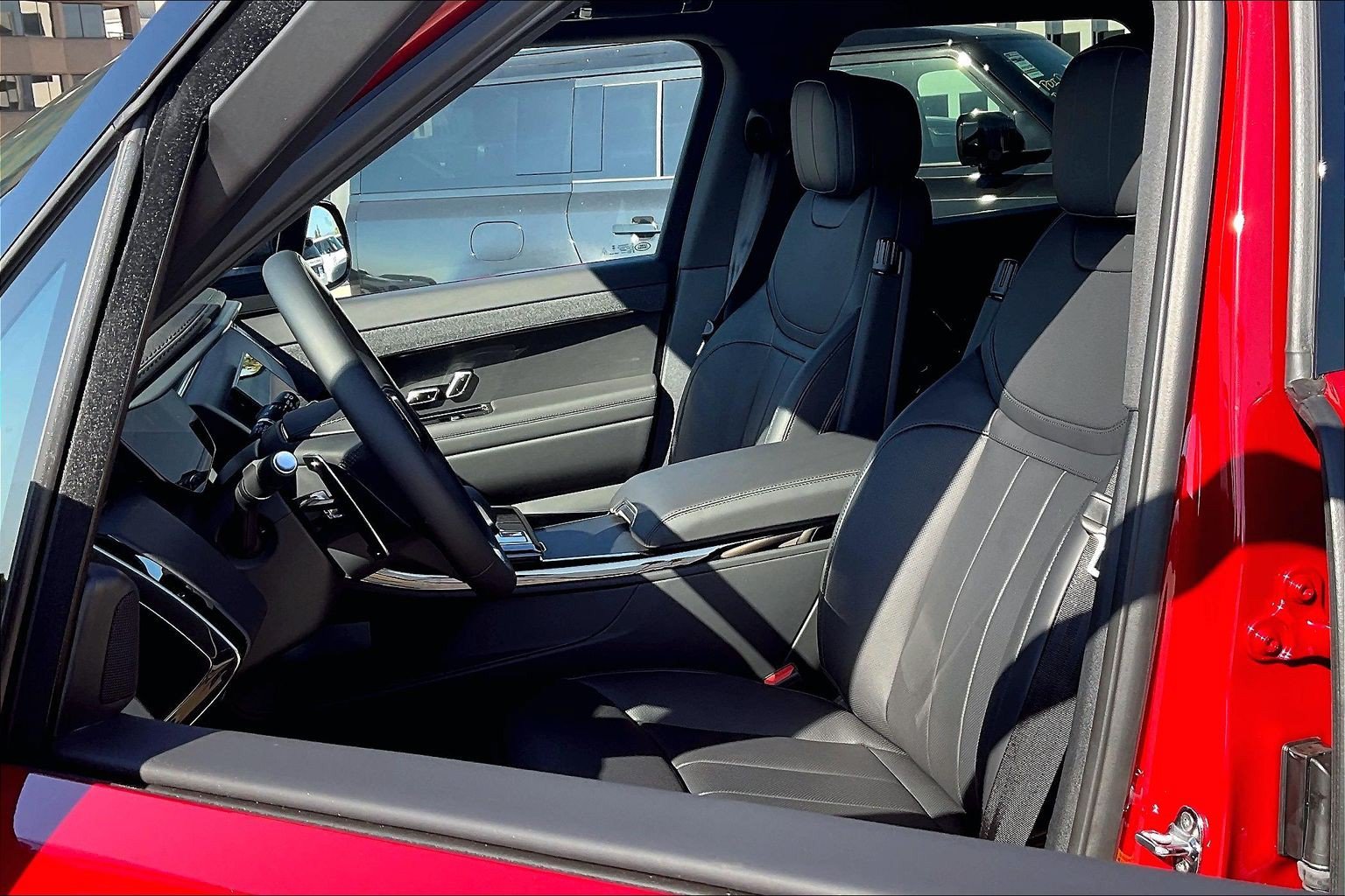 New 2026 Land Rover Range Rover Sport SE AWD/4WD image 15