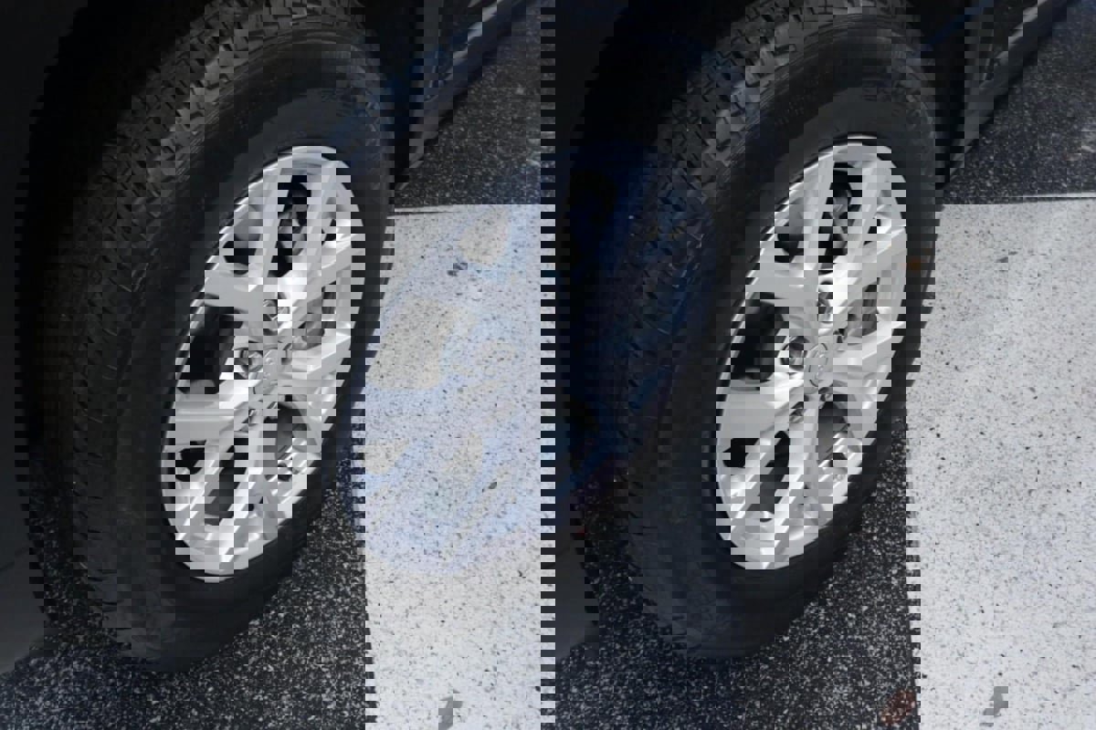 Used 2023 Jeep Grand Cherokee Limited w/ Trailer Tow Prep Group (B) image 33