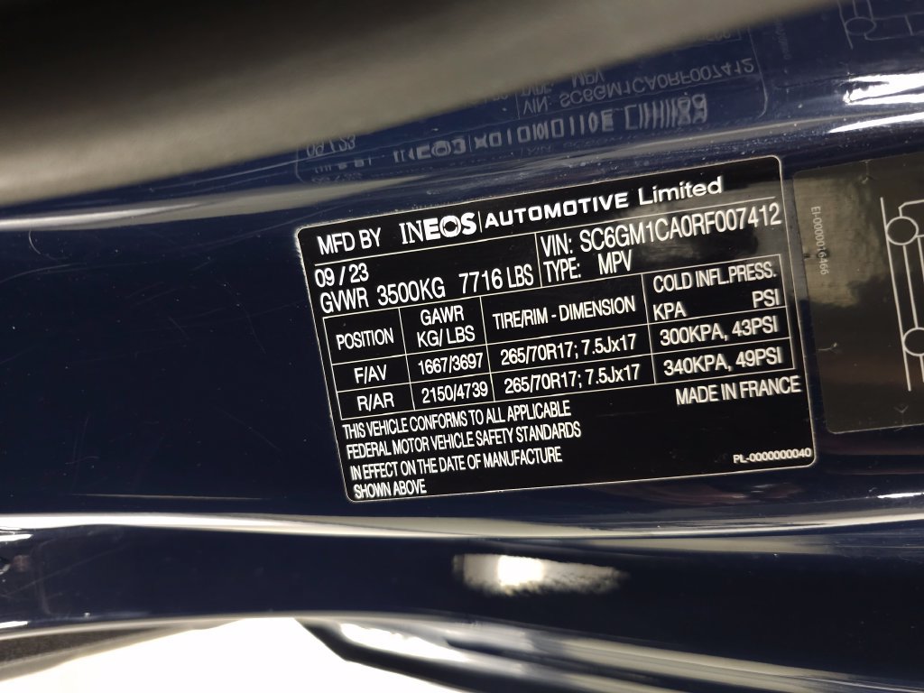 Used 2024 INEOS Grenadier Station Wagon AWD/4WD image 33