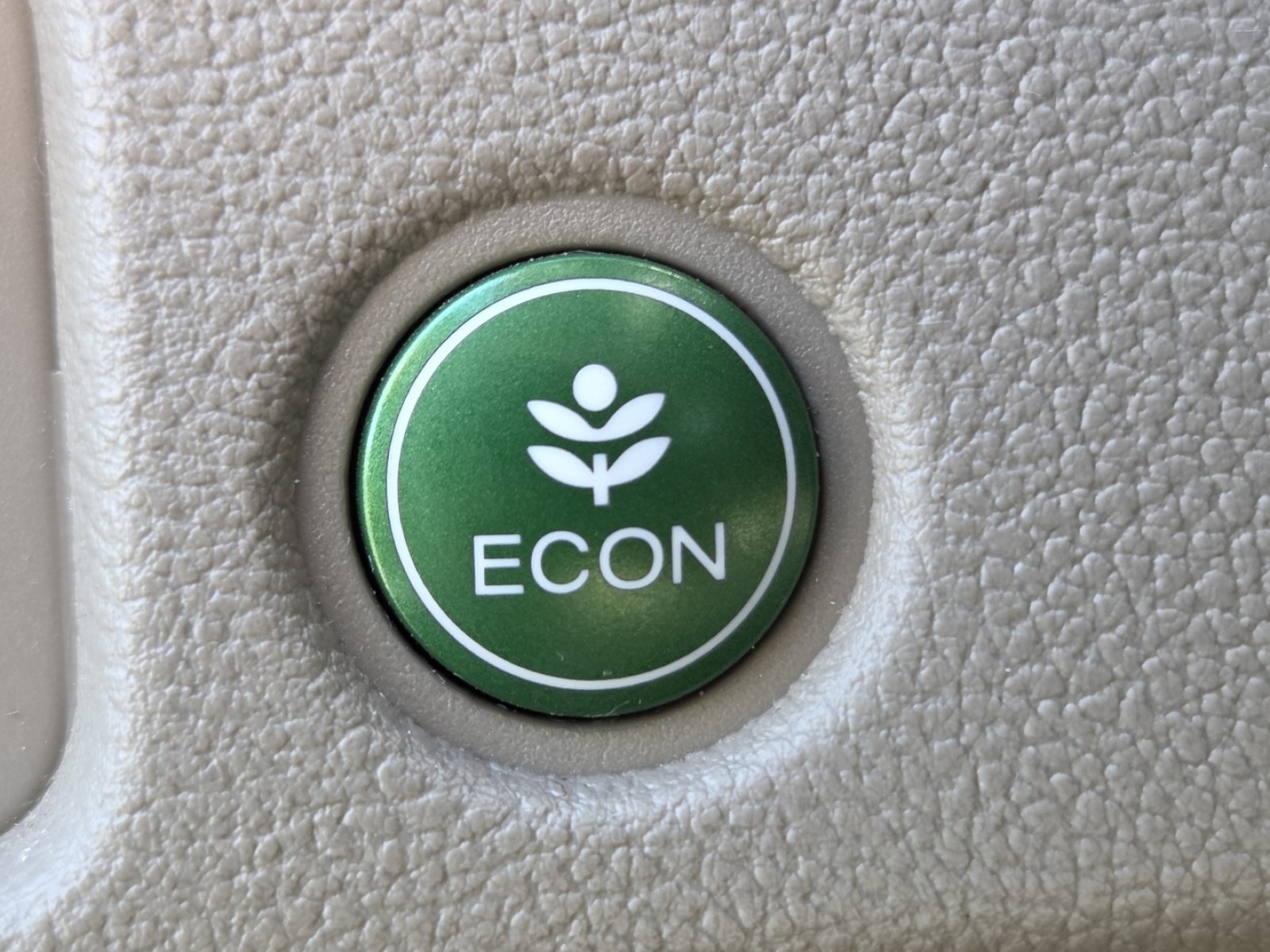 Certified 2020 Honda Pilot Elite image 9