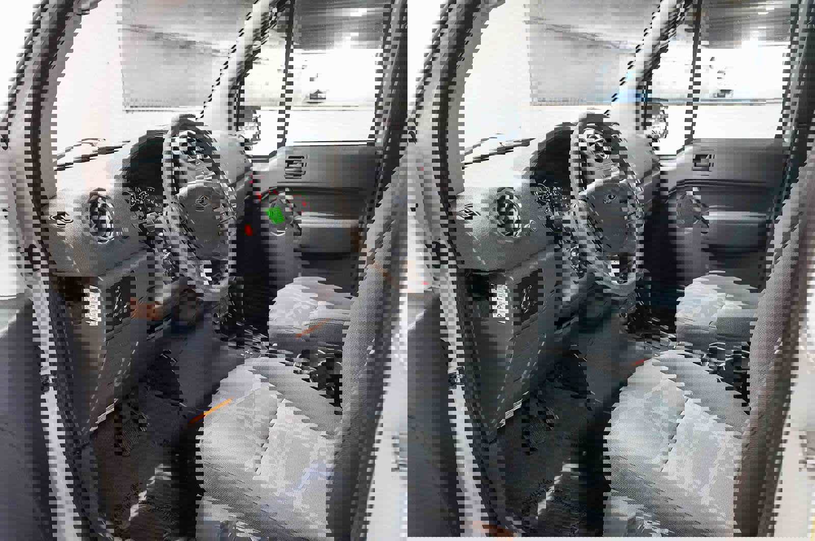 Used 2012 Ford Transit Connect XLT Premium image 19