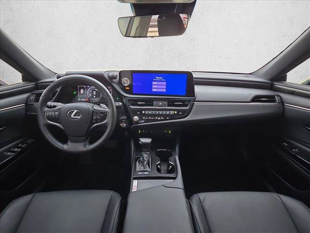 Used 2023 Lexus ES 300h w/ Premium Package FWD image 17