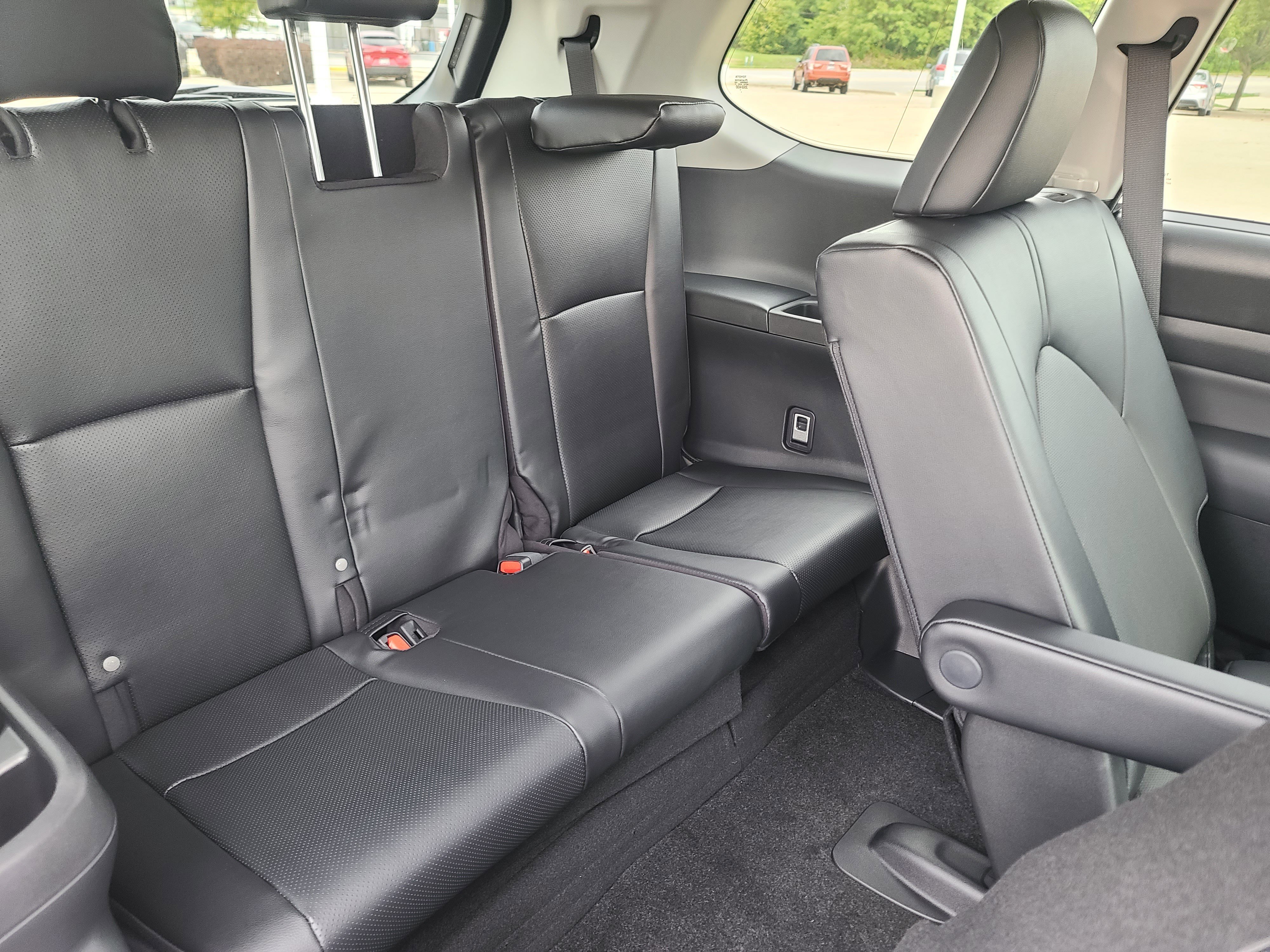 New 2026 Toyota Grand Highlander XLE image 17