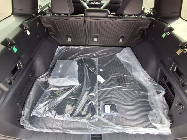 New 2026 Subaru Outback Limited image 12