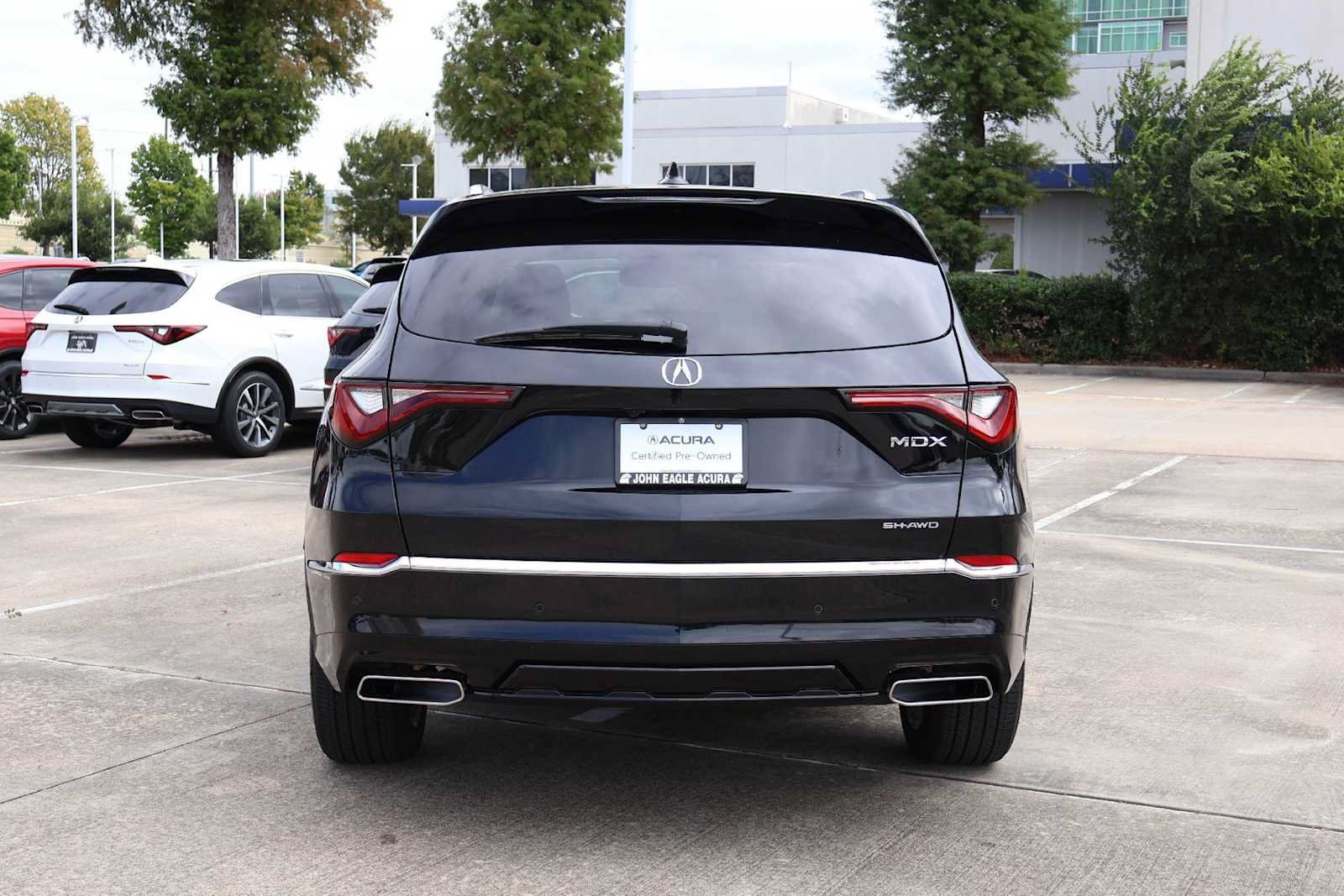 Certified 2025 Acura MDX w/ Advance Package AWD/4WD image 5