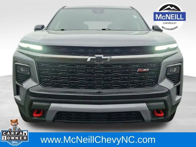 Used 2025 Chevrolet Traverse Z71 w/ Driver Confidence Package image 2