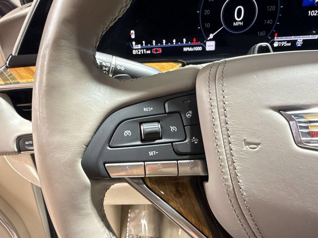 Used 2023 Cadillac Escalade Premium Luxury Platinum AWD/4WD image 20