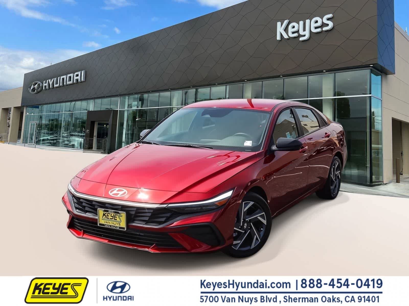 Certified 2025 Hyundai Elantra Sport w/ Cargo Package FWD image 1