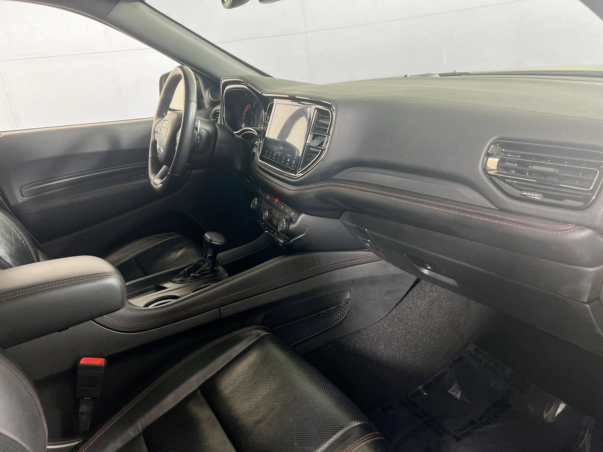 Used 2022 Dodge Durango R/T w/ Blacktop Package image 31