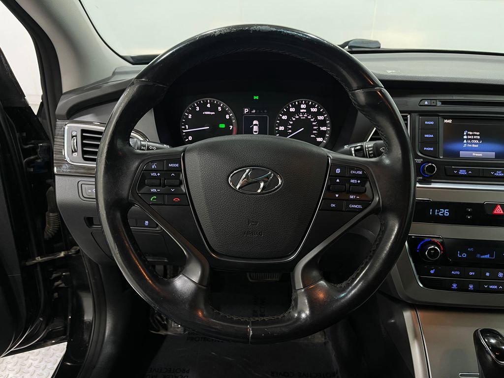 Used 2015 Hyundai Sonata Limited image 19