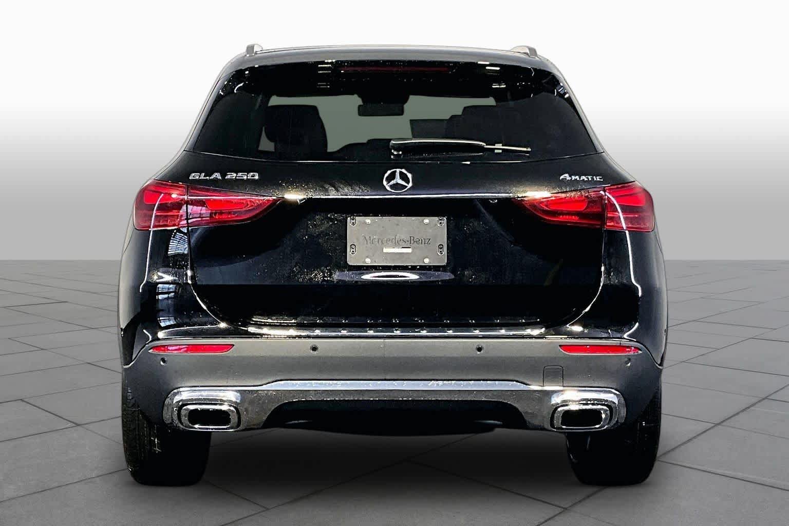 New 2026 Mercedes-Benz GLA 250 4MATIC image 4