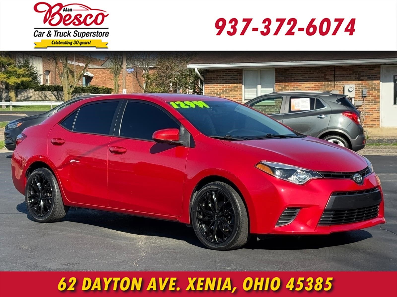 Used 2015 Toyota Corolla LE FWD image 1