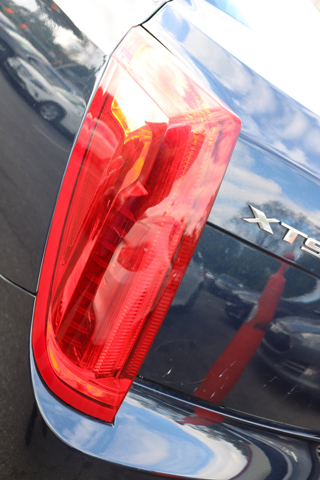 Used 2016 Cadillac XTS Luxury w/ Driver Awareness Package image 11