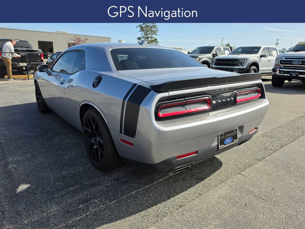 Used 2015 Dodge Challenger R/T Scat Pack image 2