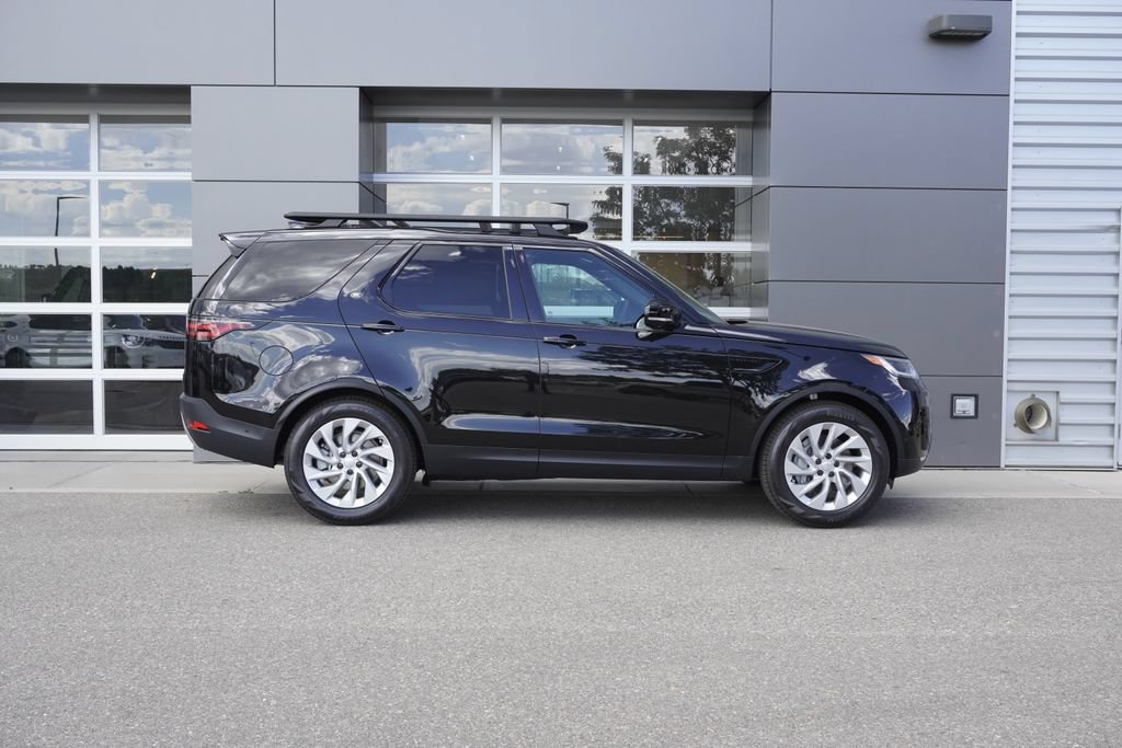 New 2026 Land Rover Discovery S AWD/4WD image 7