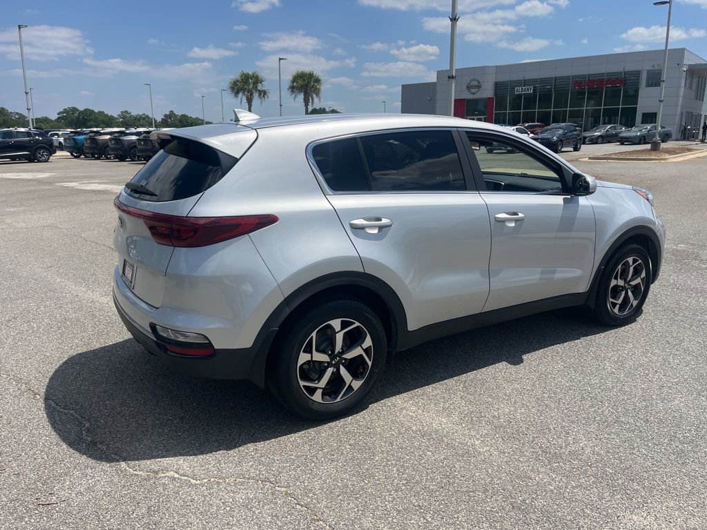 Used 2020 Kia Sportage LX image 5