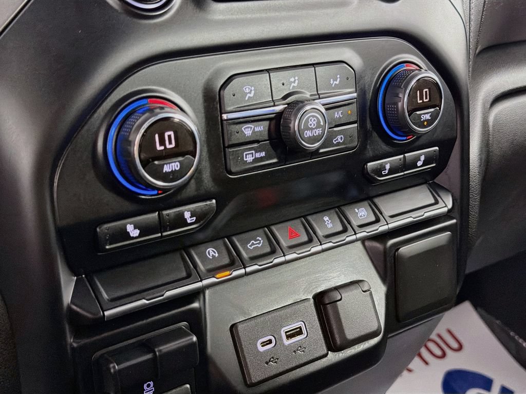 Used 2019 Chevrolet Silverado 1500 LT w/ True North Edition AWD/4WD image 15