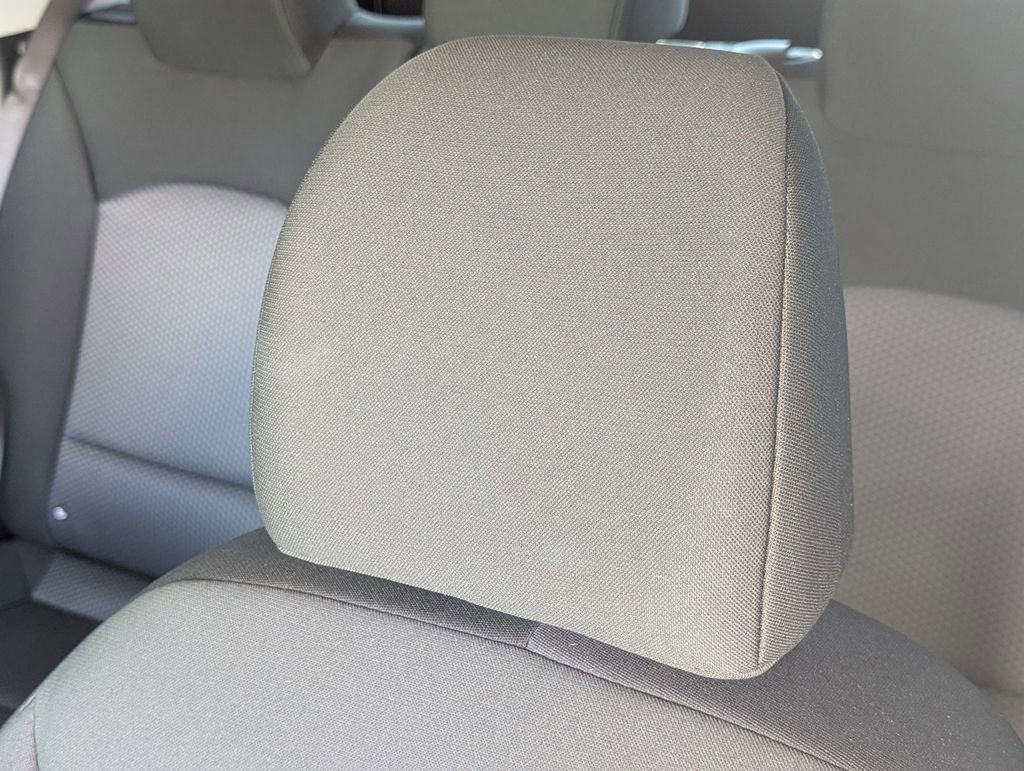 Certified 2025 Kia Soul LX image 17