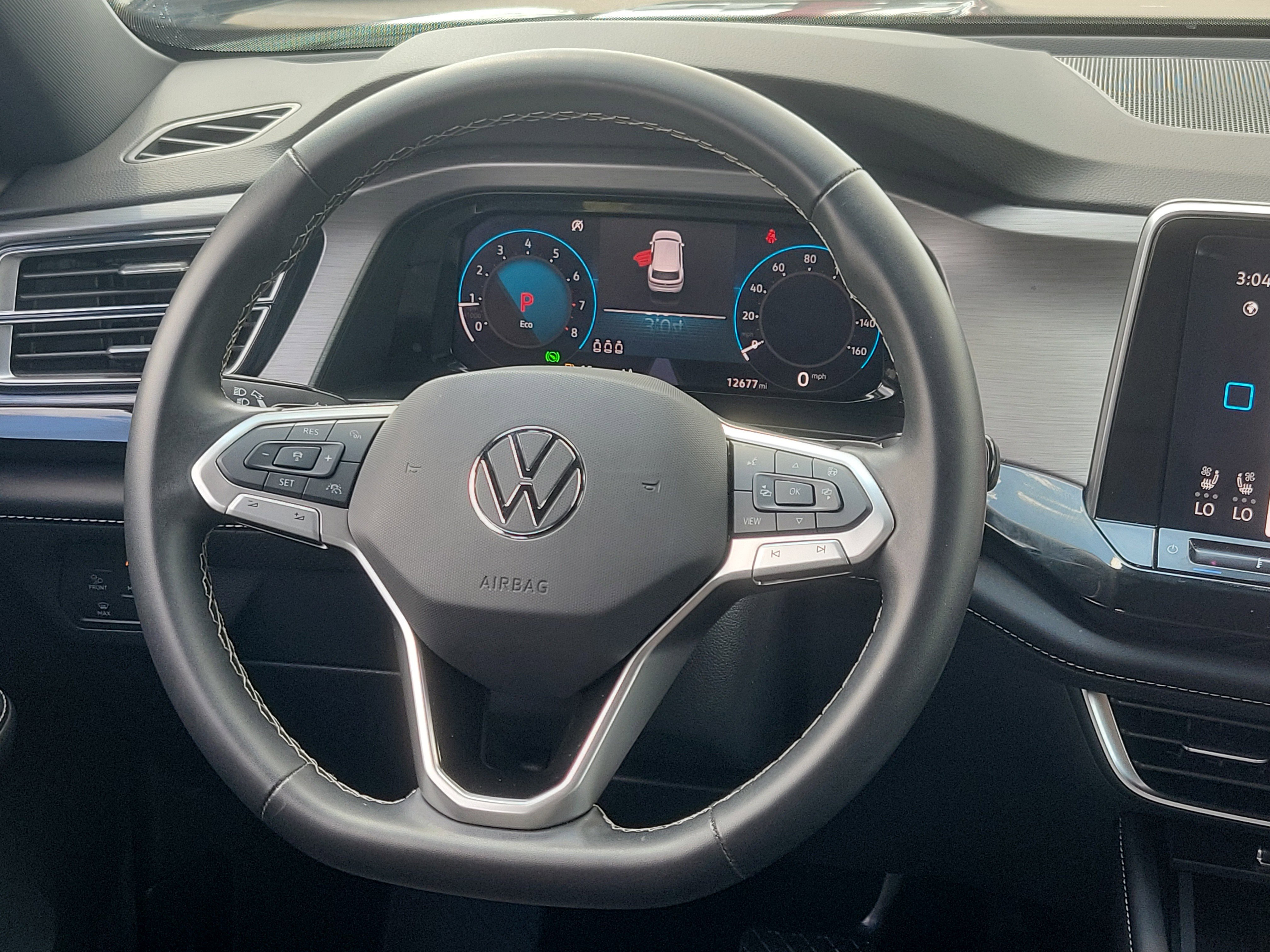 Used 2025 Volkswagen Atlas Cross Sport SE image 18