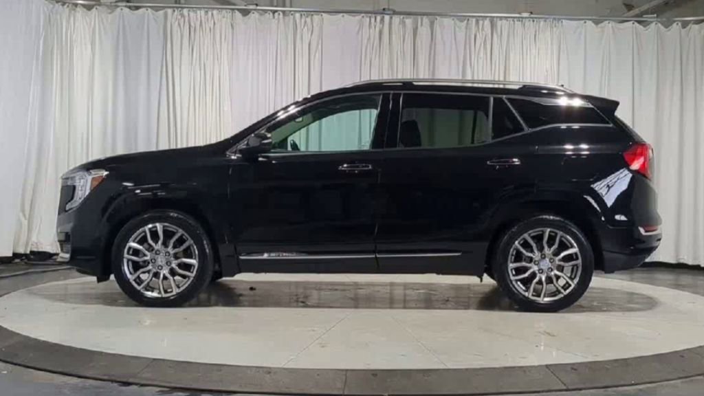 Used 2022 GMC Terrain Denali AWD/4WD image 6