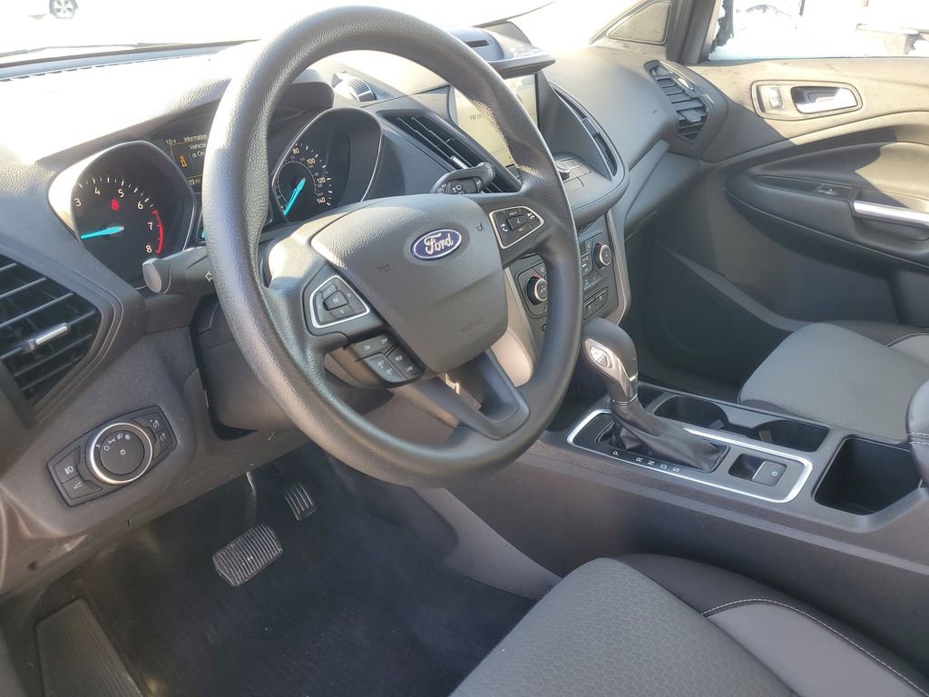 Used 2018 Ford Escape SE w/ SE Sync 3 Package image 14