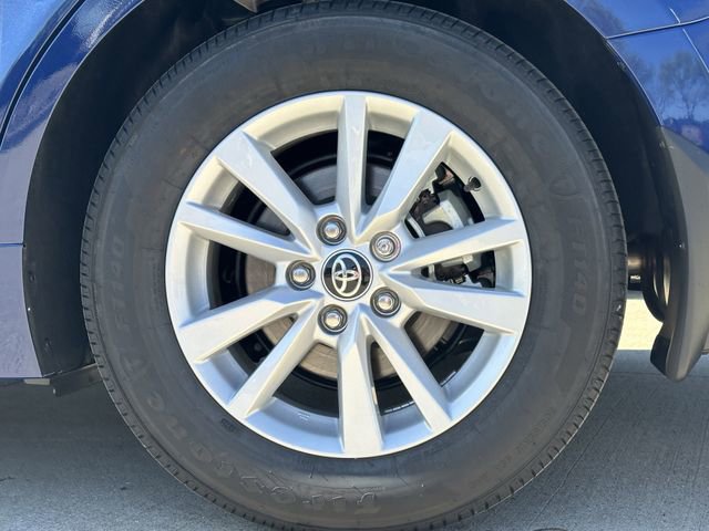 Used 2026 Toyota Camry LE w/ Convenience Package image 9