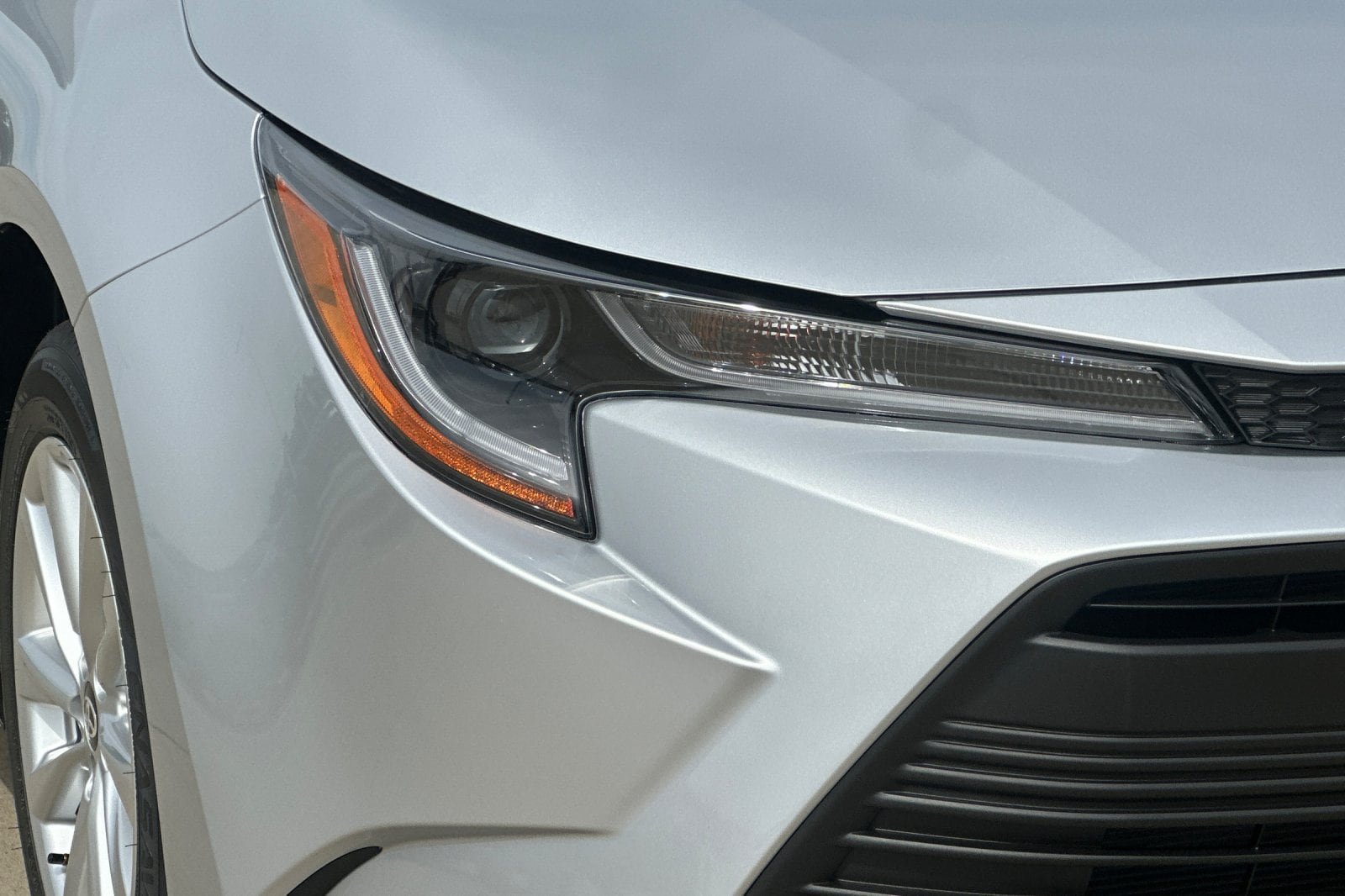 New 2027 Toyota Corolla LE FWD image 29