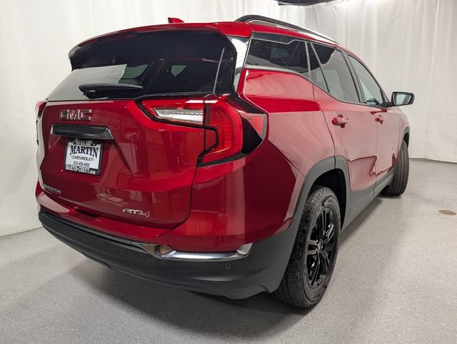 Used 2023 GMC Terrain AT4 AWD/4WD image 4