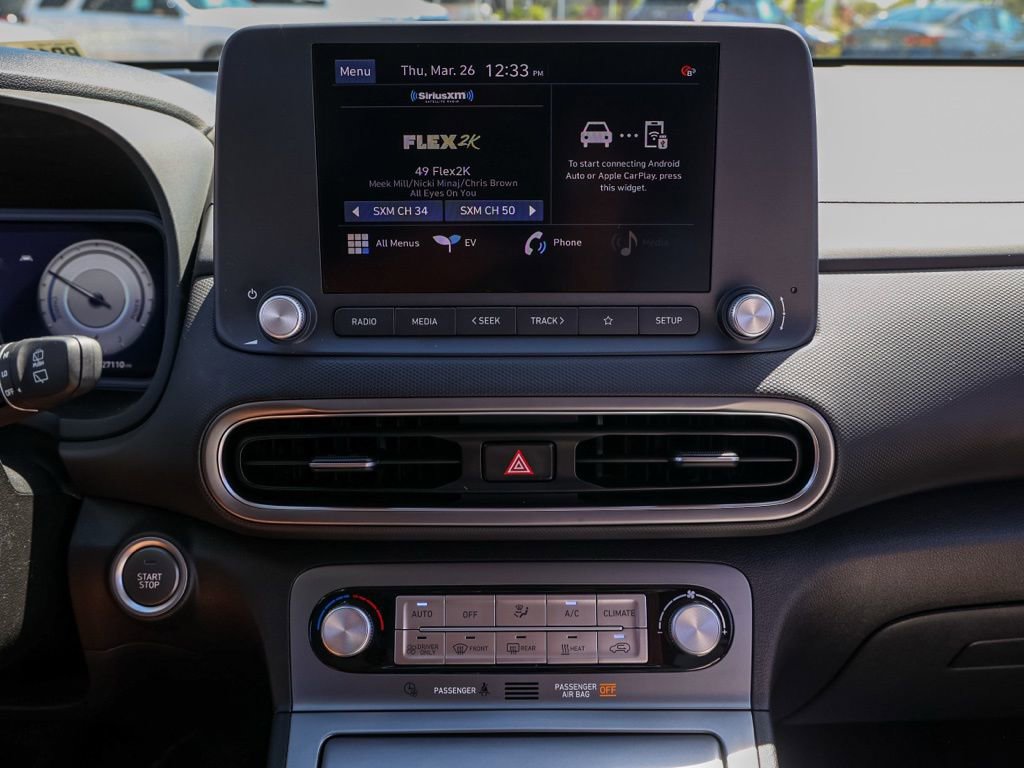 Used 2023 Hyundai Kona SE w/ Cargo Package image 29