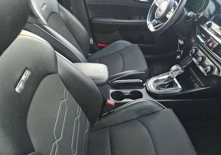 Used 2021 Kia Forte GT-Line w/ GT-Line Premium Package image 25