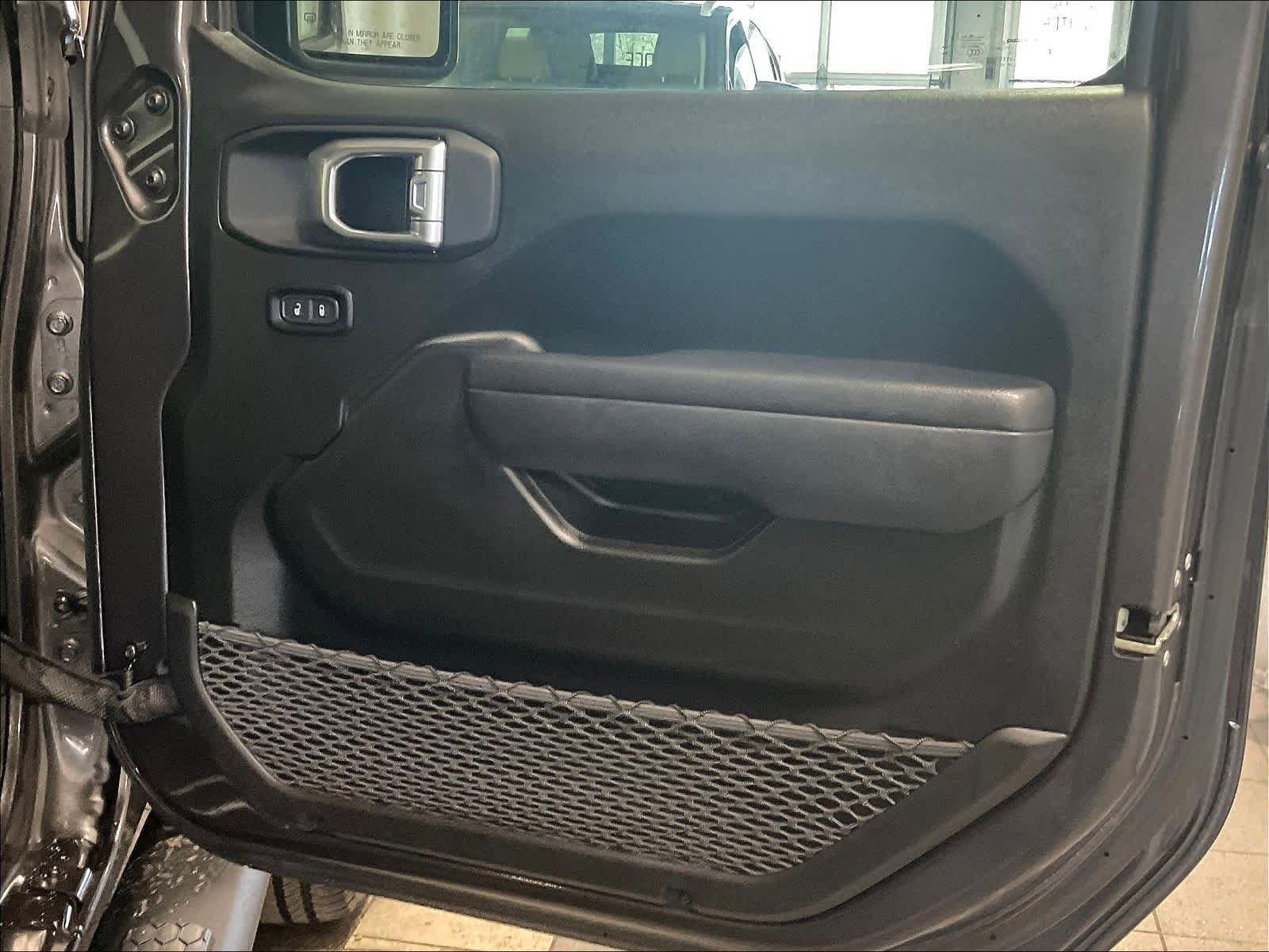 Used 2024 Jeep Wrangler Sport S w/ Convenience Group image 12
