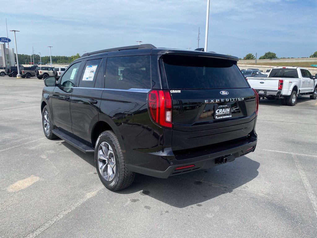 New 2027 Ford Expedition Active AWD/4WD image 5