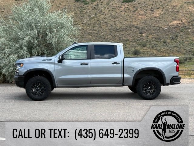 Used 2023 Chevrolet Silverado 1500 ZR2 w/ Technology Package AWD/4WD image 2