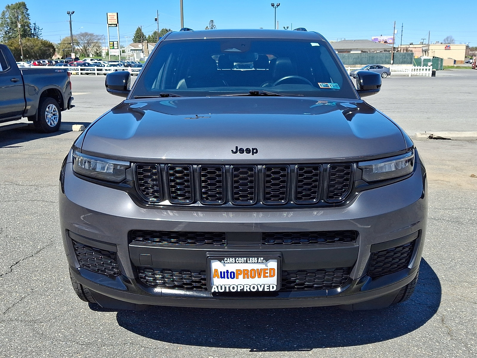 Used 2021 Jeep Grand Cherokee L Laredo AWD/4WD image 2