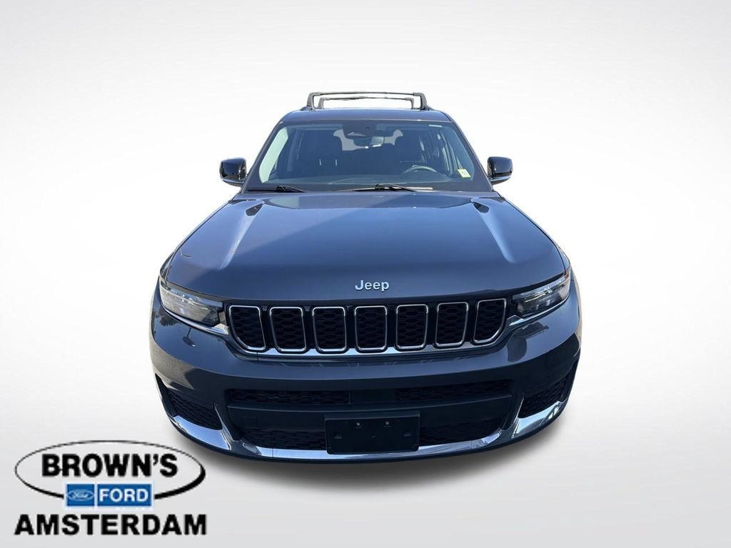 Used 2023 Jeep Grand Cherokee L Limited AWD/4WD image 1