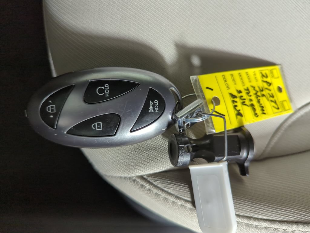 Used 2025 Hyundai Tucson SEL FWD image 23