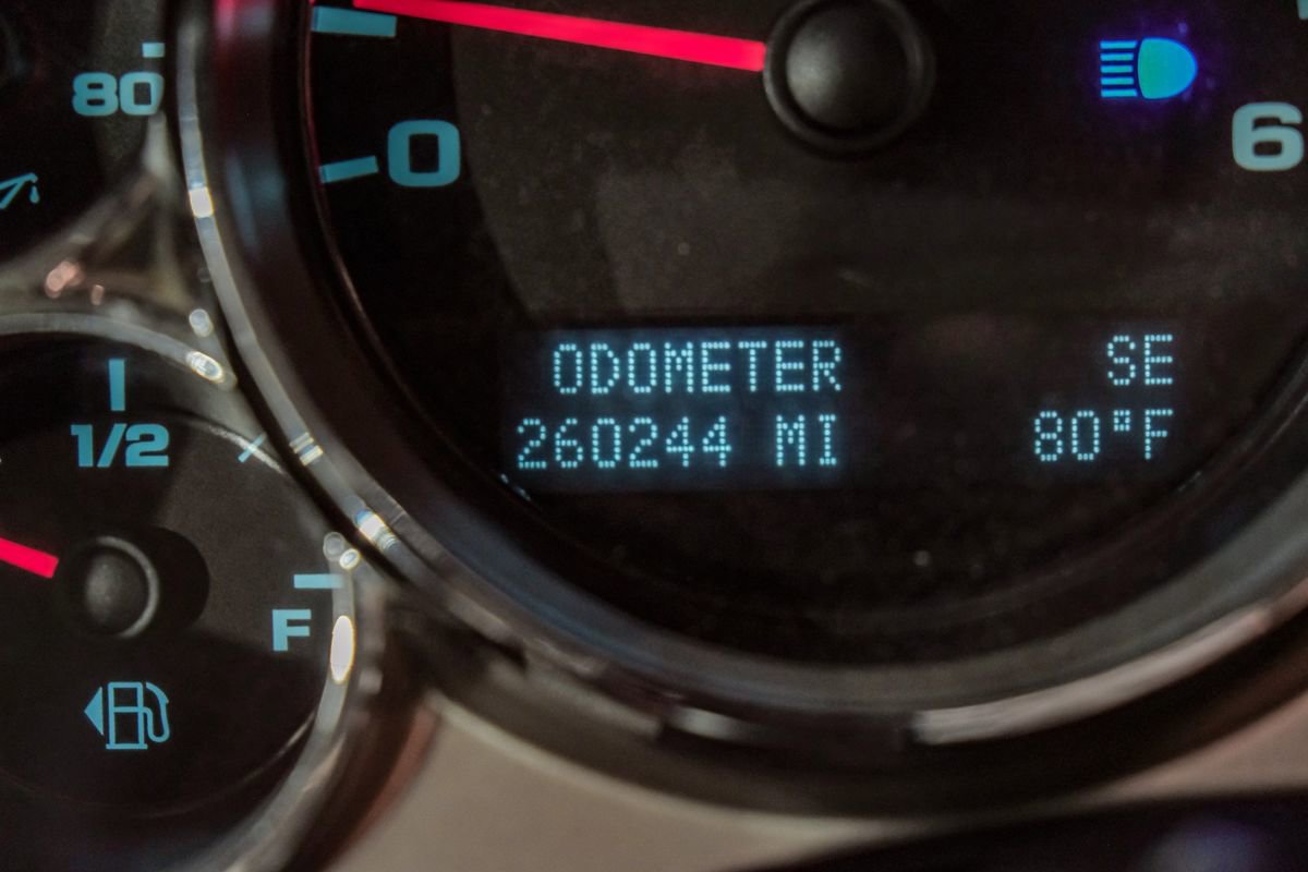 Used 2010 Chevrolet Silverado 1500 LT w/ Regional Value Package image 19