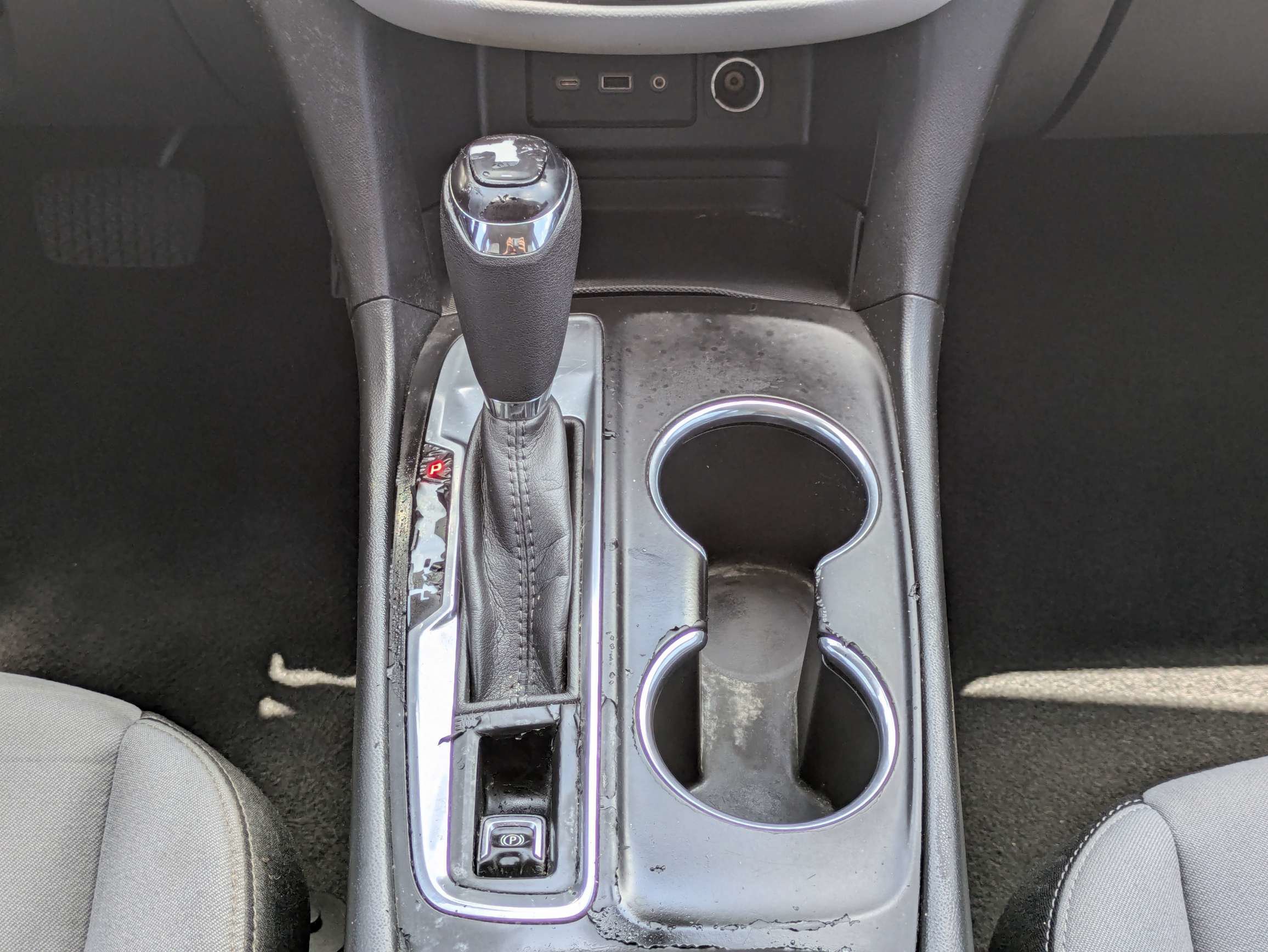 Used 2020 Chevrolet Equinox LS FWD image 20