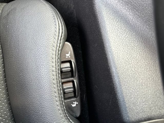Used 2023 Nissan Z w/ Floor Mat Package (L93) RWD image 29