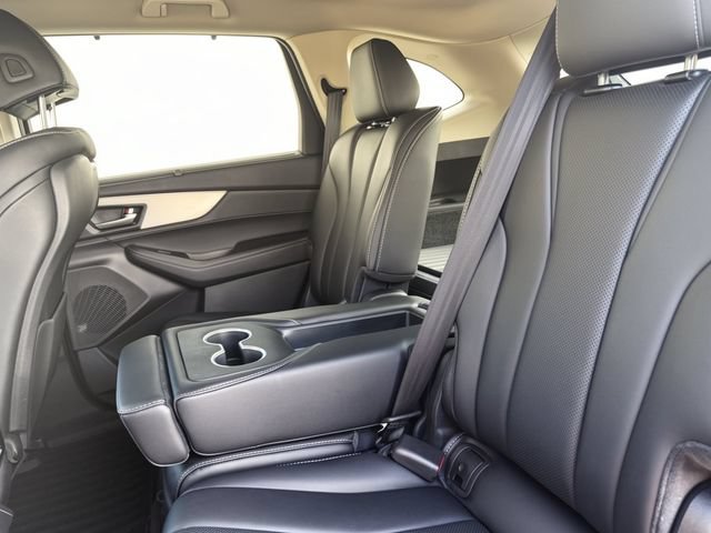 Used 2024 Acura MDX w/ Technology Package FWD image 27