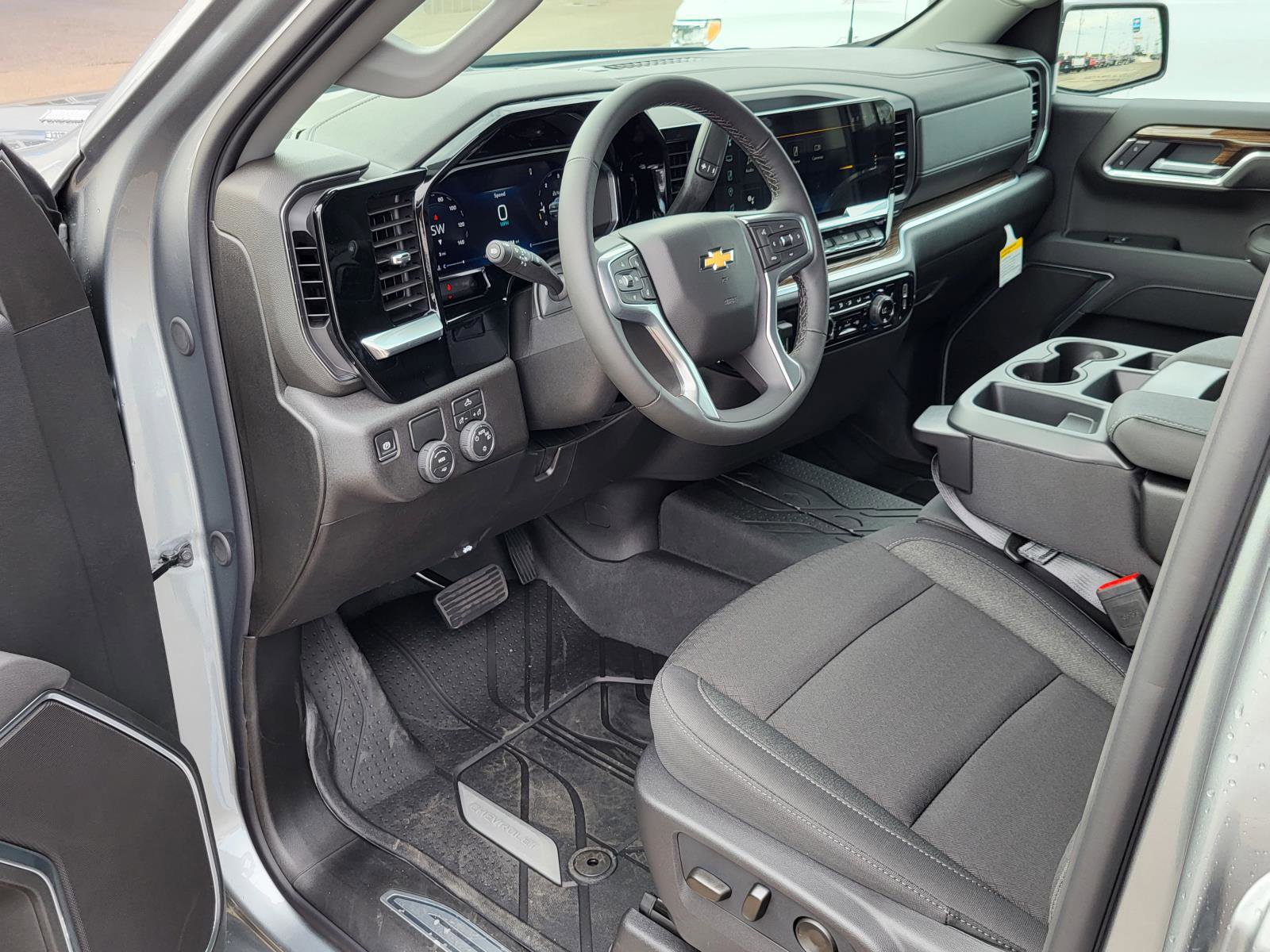 New 2026 Chevrolet Silverado 1500 LT image 13