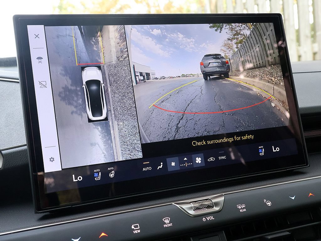 New 2026 Lexus ES 500e AWD/4WD image 21