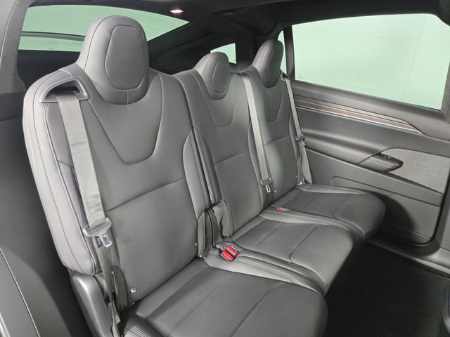 Used 2024 Tesla Model X Base image 16