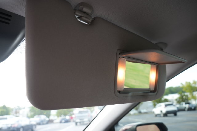 Used 2018 Honda CR-V EX image 45