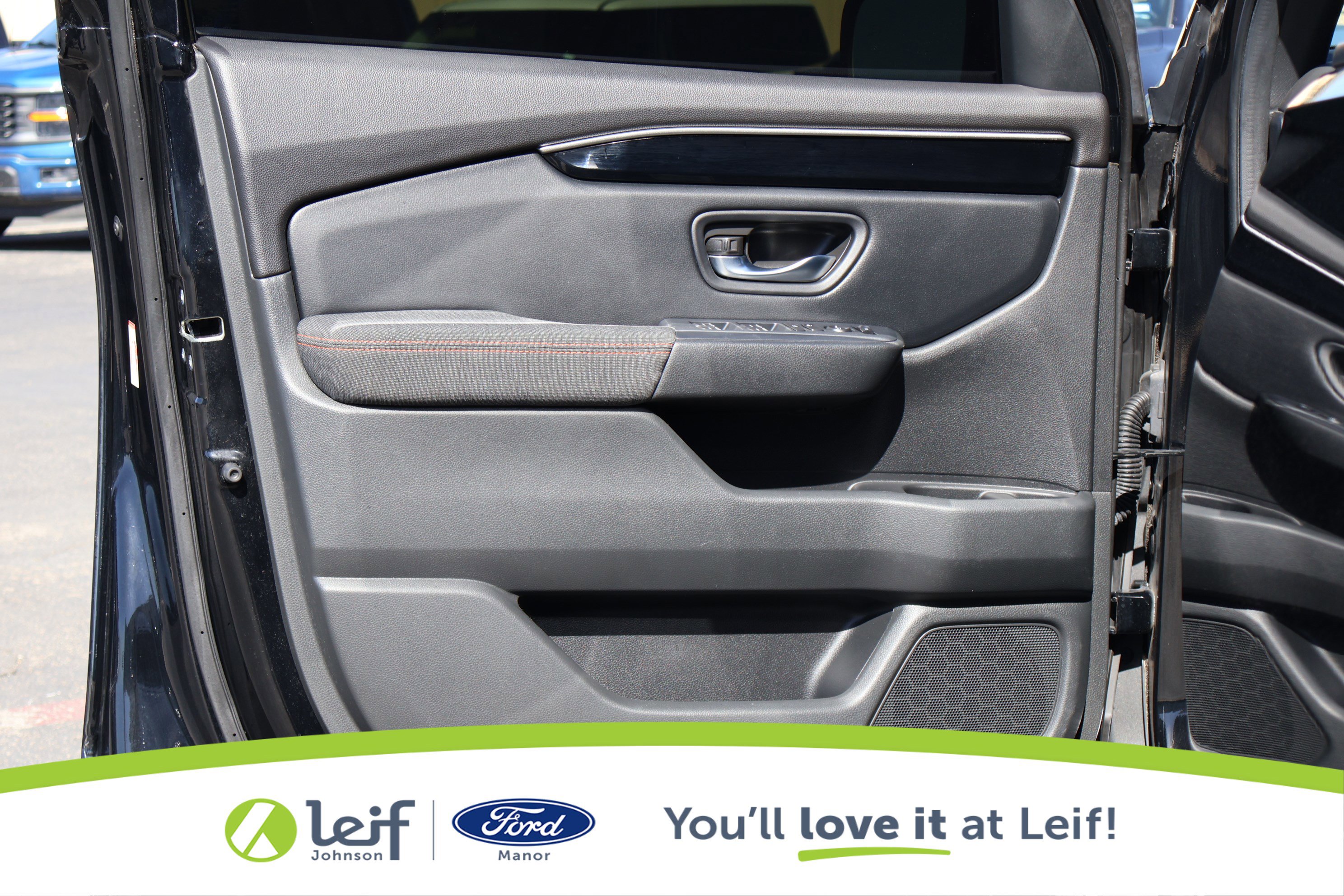 Used 2023 Honda Pilot Sport image 10