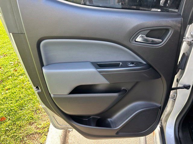 Used 2015 Chevrolet Colorado Z71 RWD image 37